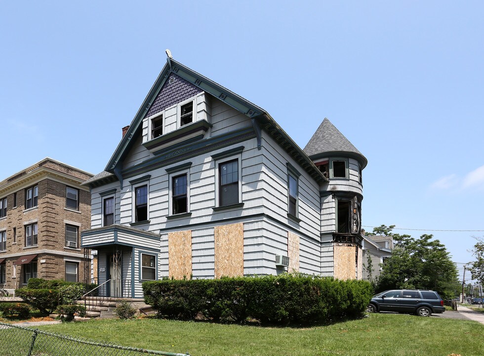 1471 Chapel St in New Haven, CT - Building Photo