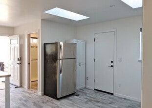 1620 Waring St in Seaside, CA - Building Photo - Building Photo