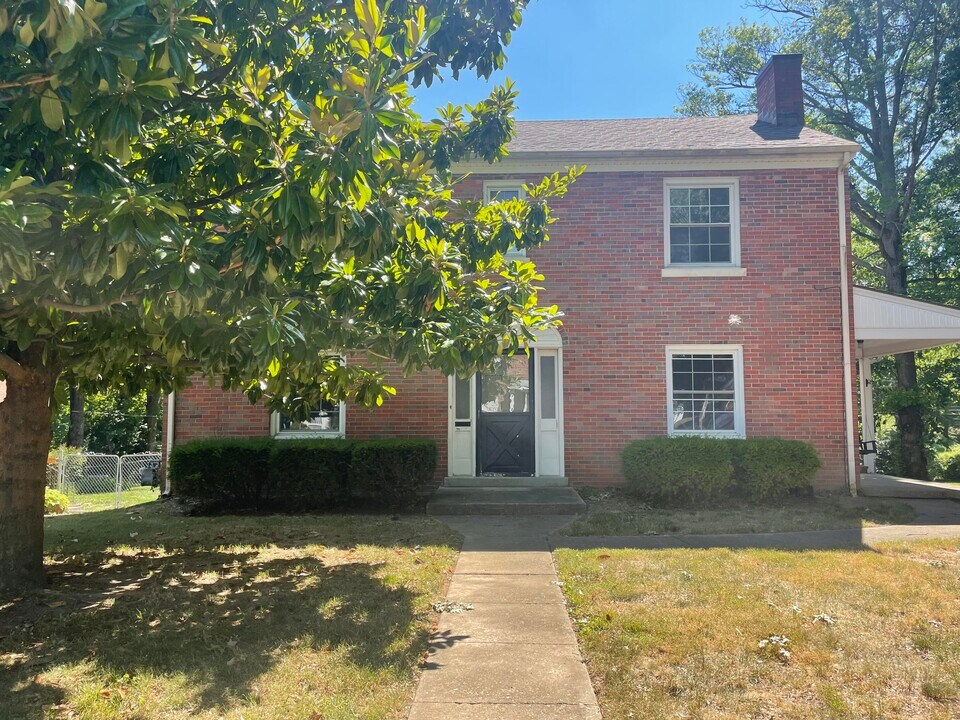 492 Bob O Link Dr in Lexington, KY - Building Photo