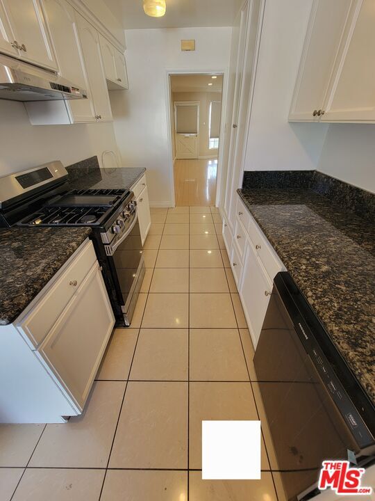 5306 Vantage Ave in Los Angeles, CA - Building Photo - Building Photo