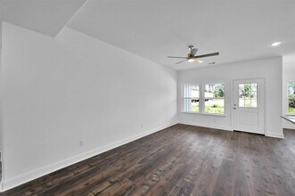 1441 Rd 5734 in Cleveland, TX - Building Photo - Building Photo