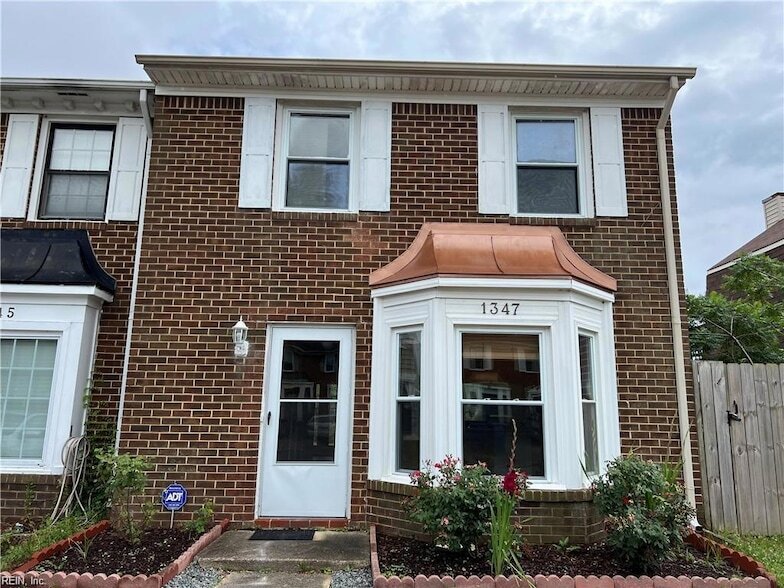 1347 Battleford Dr in Virginia Beach, VA - Building Photo