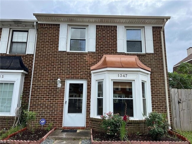 1347 Battleford Dr