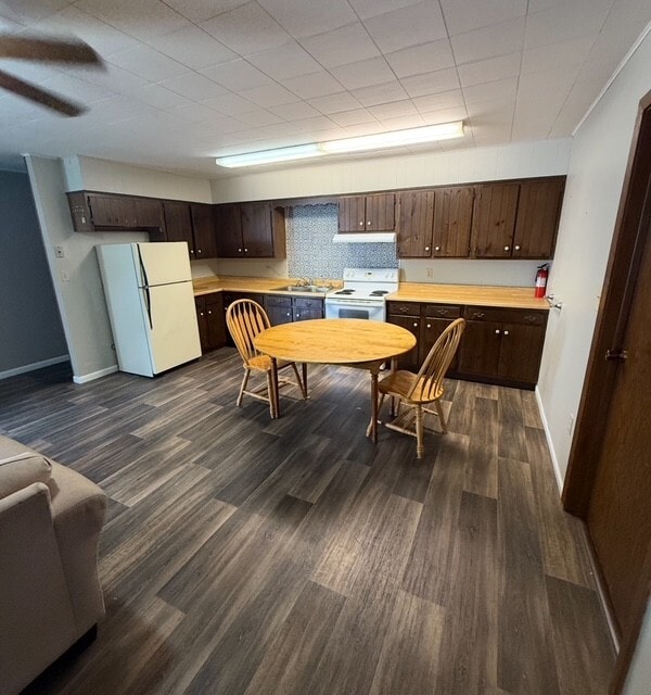 133 W Sorenson Ave, Unit Two Bedroom Main