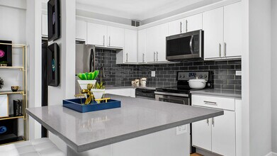 1100 S Michigan Ave in Chicago, IL - Building Photo - Building Photo