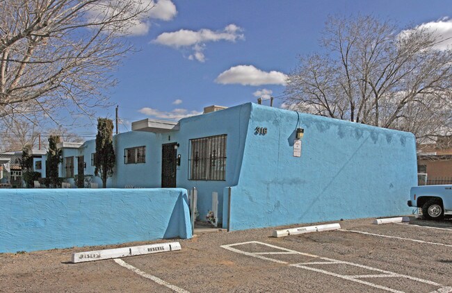 316-320 Rhode Island St NE in Albuquerque, NM - Foto de edificio - Building Photo