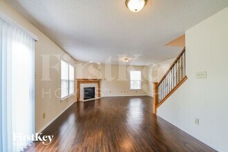 10372 Waveland Cir in Fishers, IN - Building Photo - Building Photo