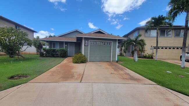 property at 8 Laumakani Loop