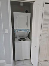 2908 SE 17th Ave in Homestead, FL - Building Photo - Building Photo