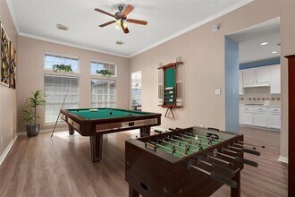 3221 Scenic Shore Dr in Seabrook, TX - Building Photo - Building Photo