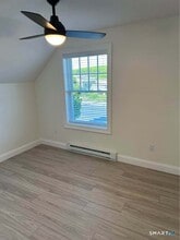 309 Flanders Rd in East Lyme, CT - Building Photo - Building Photo