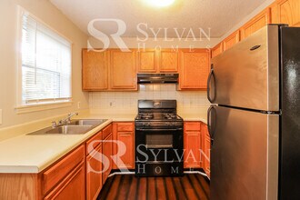 306 Marshall St in Greensboro, NC - Building Photo - Building Photo