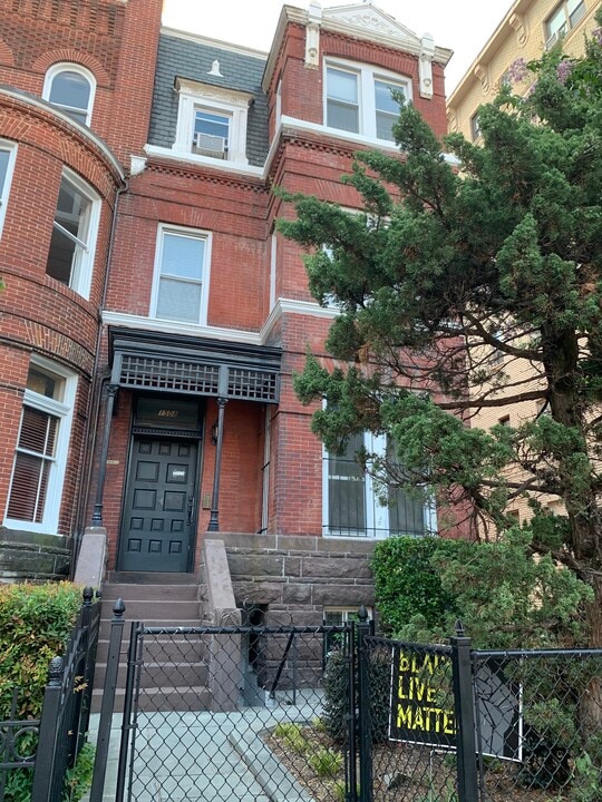 1508 17th St NW, Unit Unit1 in Washington, DC - Foto de edificio