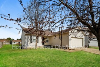 905 Kreider Ct in Trenton, OH - Foto de edificio - Building Photo