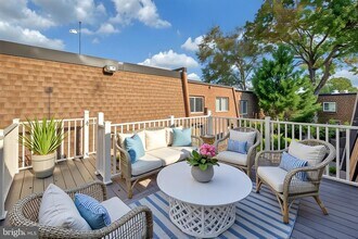 3890 Mariposa Pl in Alexandria, VA - Building Photo - Building Photo