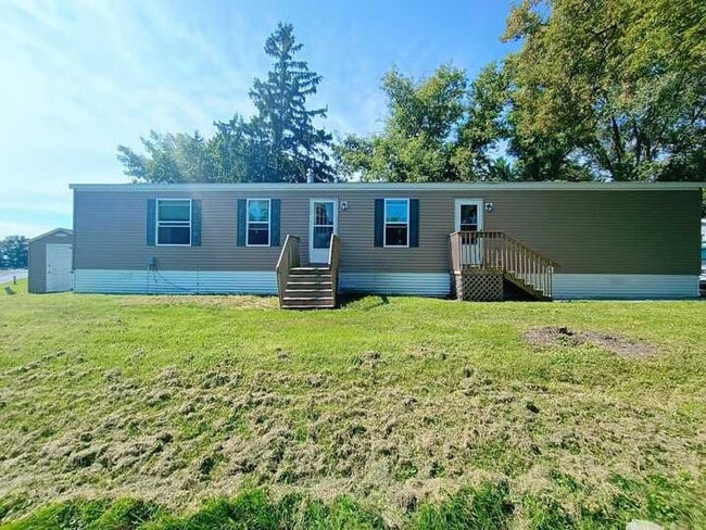 property at 2008 Falcon Terrace NW