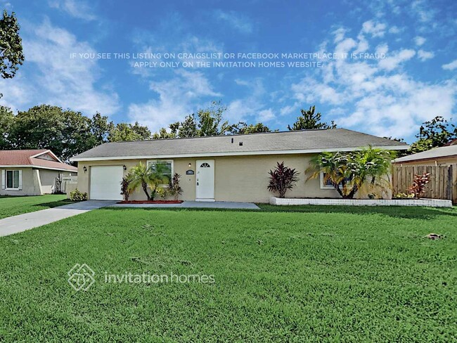 property at 302 Iowa Woods Cir W