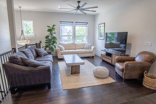 3826 Sky Haven Dr in Charlotte, NC - Building Photo