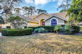 4882 Tivoli Ave in Sarasota, FL - Foto de edificio - Building Photo