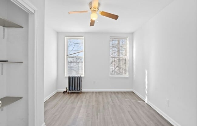 property at 2271 John F. Kennedy Blvd
