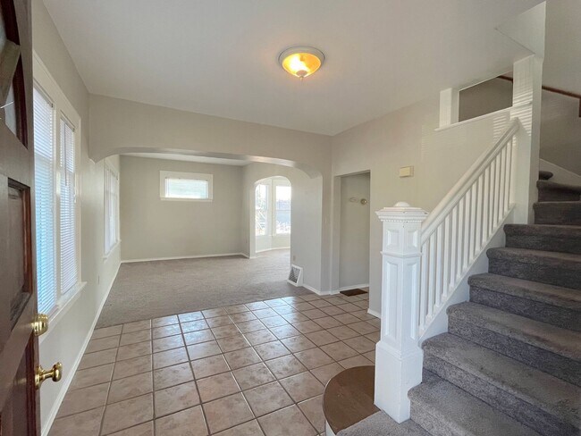 563 Prospect St in Seattle, WA - Building Photo - Building Photo
