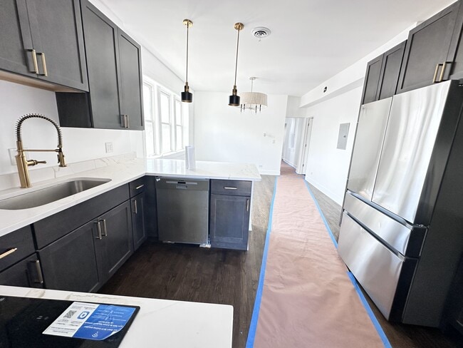 5011 N Troy St, Unit Troy in Chicago, IL - Foto de edificio - Building Photo