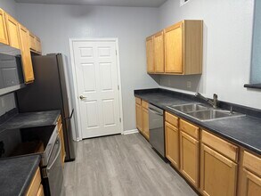 15700 E Jamison Dr in Englewood, CO - Building Photo - Building Photo