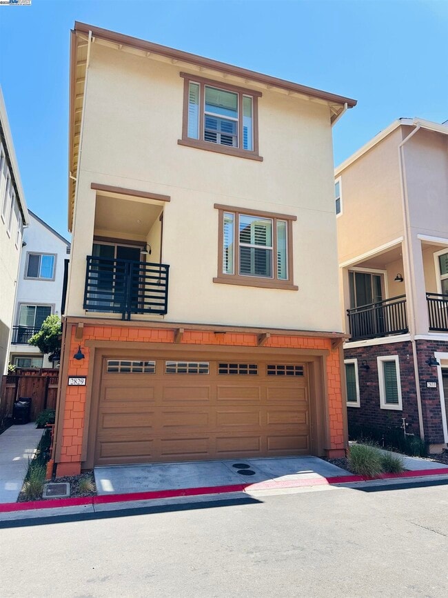 property at 2829 Salt Pond Cmn