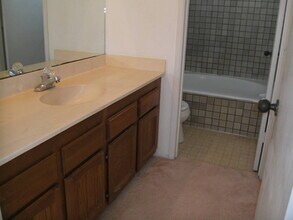 98-1710 Ka?ahumanu St in Pearl City, HI - Building Photo - Building Photo