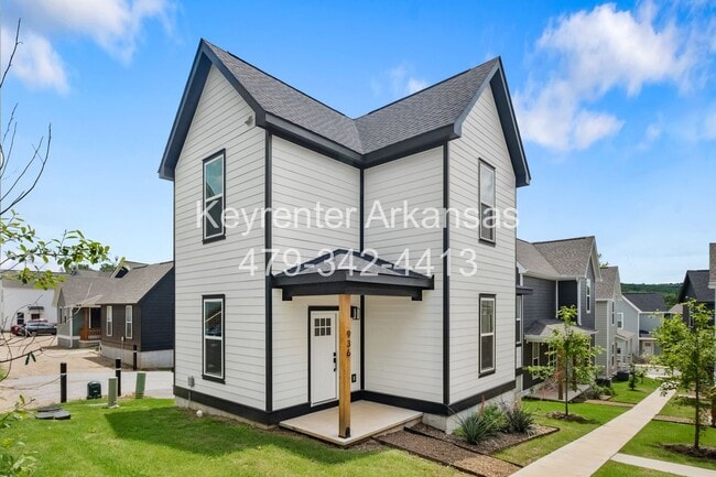 property at 936 S Wichita Ave
