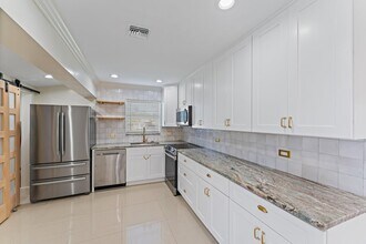 12149 Colony Ave in Palm Beach Gardens, FL - Building Photo - Building Photo