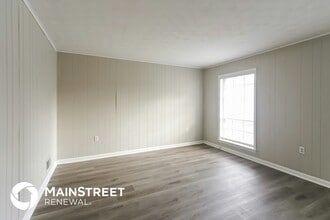 2812 Lake Park Rd in Memphis, TN - Building Photo - Building Photo