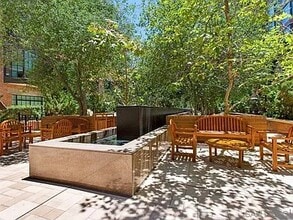 500 W Harbor Dr, Unit 713 City Front Terrace in San Diego, CA - Foto de edificio - Building Photo