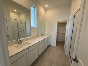 6423 Serenity Terrace Dr in Katy, TX - Foto de edificio - Building Photo