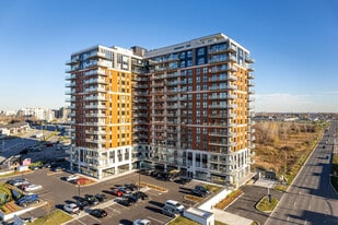 Le James in Laval, QC - Building Photo