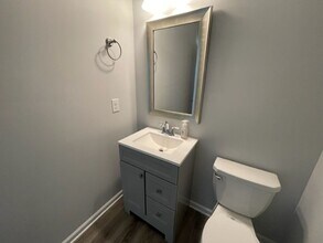 515 Historic Dr in Hillsborough, NC - Building Photo - Building Photo