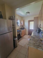 933 Bleigh Ave, Unit Unit 2 in Philadelphia, PA - Building Photo - Building Photo