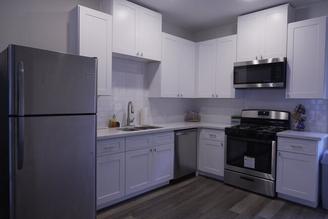 5329 Higgins St in Houston, TX - Foto de edificio - Building Photo