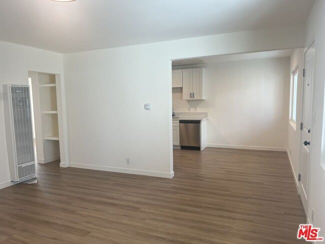 1411 Innes Pl in Los Angeles, CA - Building Photo - Building Photo