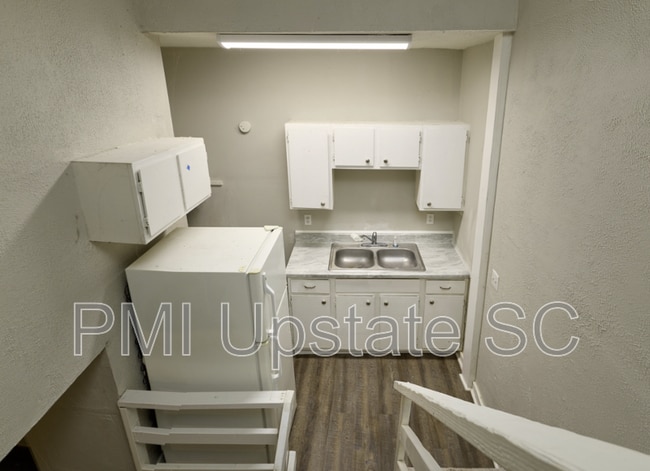 181 N Fairview Ave in Spartanburg, SC - Building Photo - Building Photo