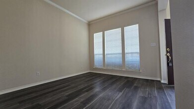6305 Calloway Dr in McKinney, TX - Foto de edificio - Building Photo