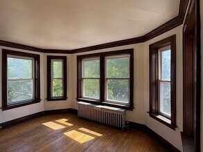 8105 Keating Ave in Skokie, IL - Foto de edificio - Building Photo