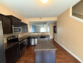 5422 Holly River Ave in Dublin, OH - Building Photo - Building Photo