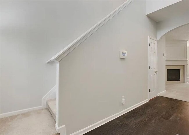 924 Magnolia Leaf Dr in Woodstock, GA - Building Photo - Building Photo