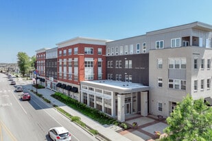 Union Green in Brownsburg, IN - Building Photo