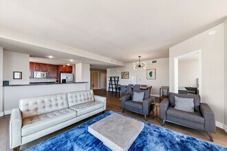 50 N Sierra St, Unit 601 in Reno, NV - Building Photo - Building Photo