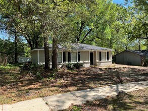 1612-1612 Masters Dr in Mobile, AL - Building Photo - Building Photo