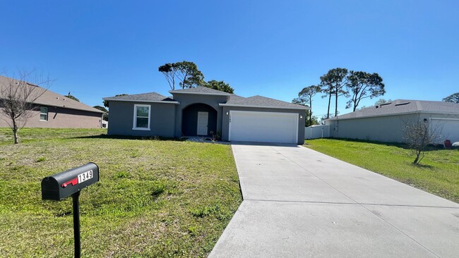 1349 Vandalia Ave SE in Palm Bay, FL - Building Photo - Building Photo