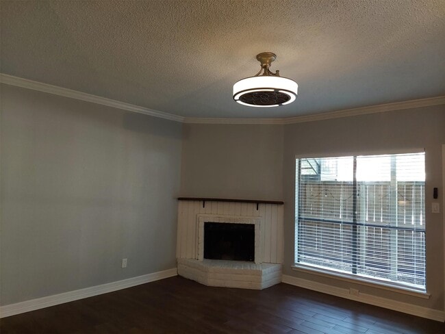 property at 1100 Augusta Dr