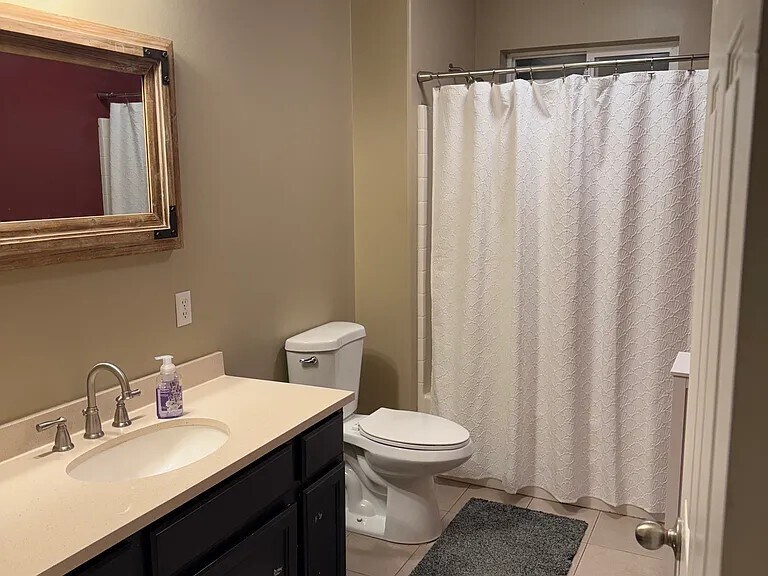 210 S 100 E in Annabella, UT - Building Photo